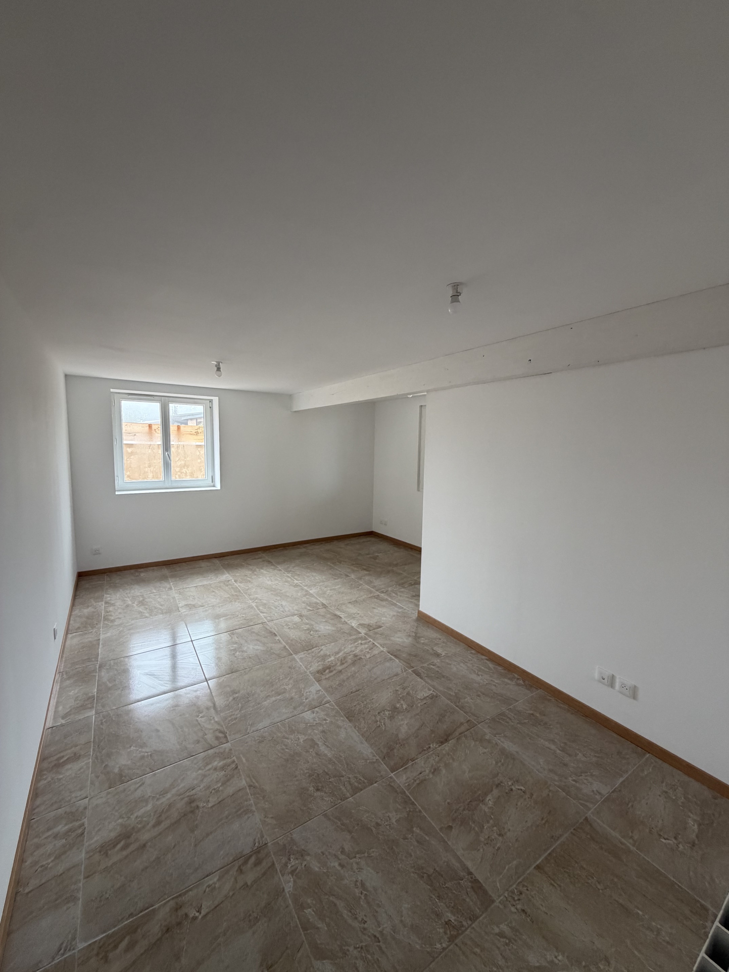 Image_, Rez de jardin, Saint-Julien-sur-Veyle, ref :APT1ER-STJULIEN-LELOGIS