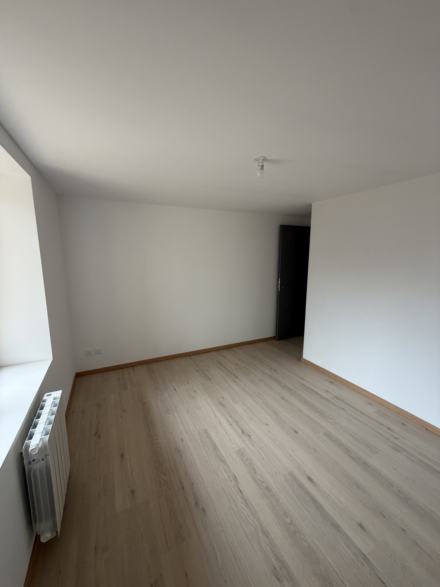 Image_, Rez de jardin, Saint-Julien-sur-Veyle, ref :APT1ER-STJULIEN-LELOGIS