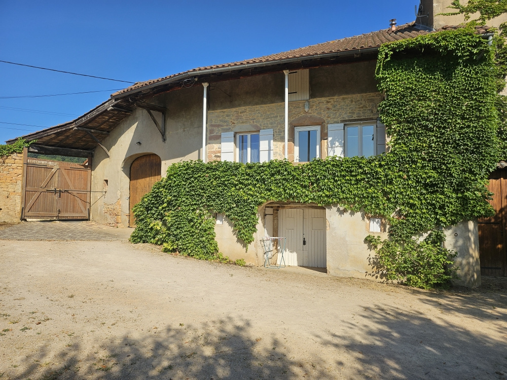 Ancienne maison de vigneron rénovée avec vue imprenable à Ve